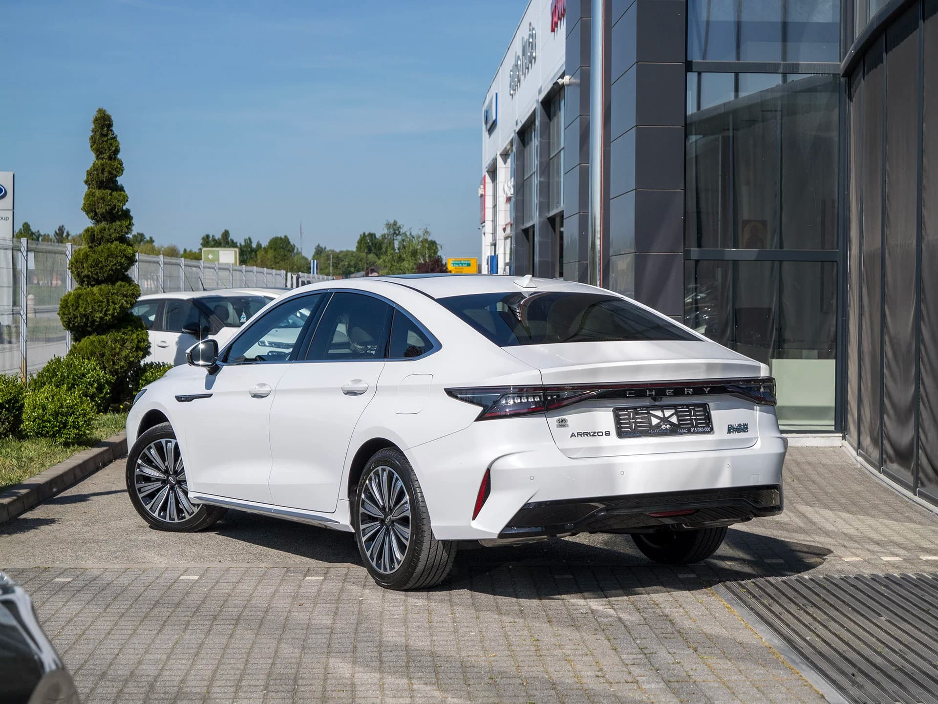 Chery Arrizo 8 4