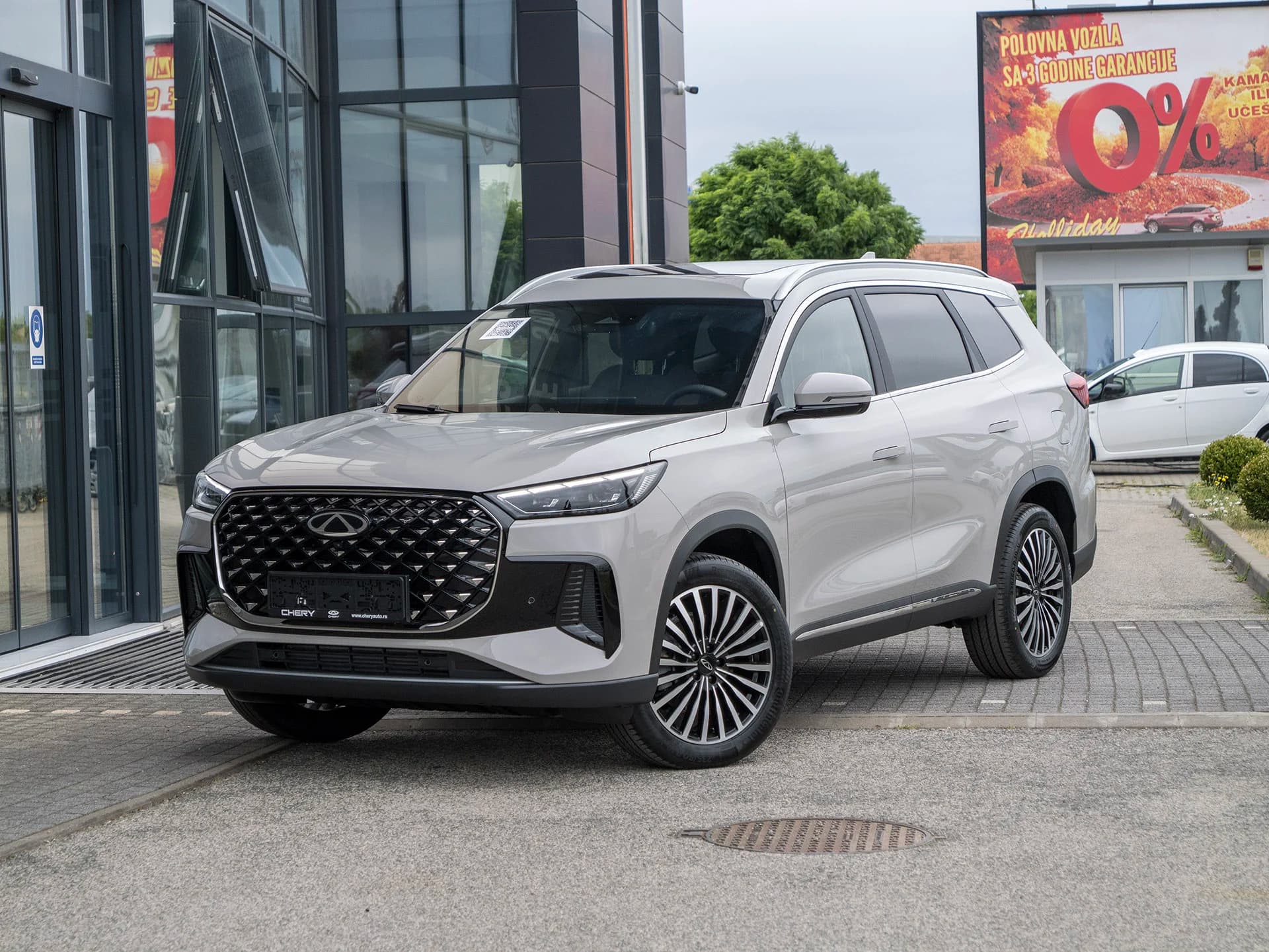 Chery Tiggo 8 Pro · Noble